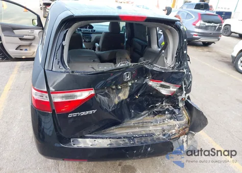 2013 Honda Odyssey Exl z USA, uszkodzony, nr VIN 5FNRL5H64DB010252